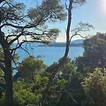 Ellasea - Beachside *