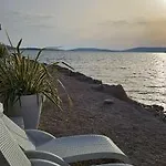 Ellasea - Beachside Appartamento