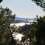 Ellasea - Beachside Zaboric