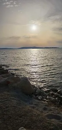 Apartment Ellasea - Beachside