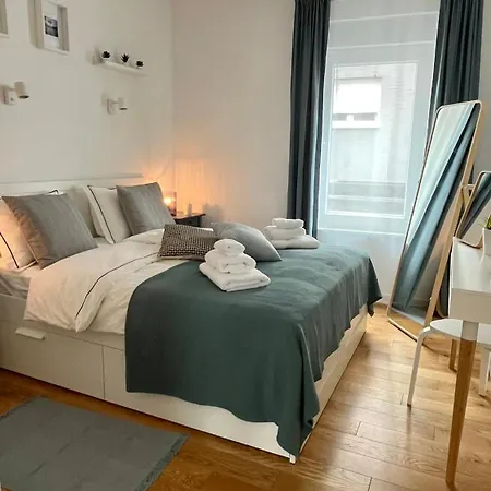 Apartment Ellasea - Beachside Zaboric