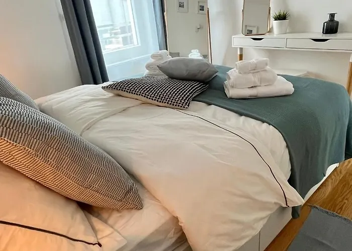 דירה Ellasea - Beachside ז'אבוריץ'