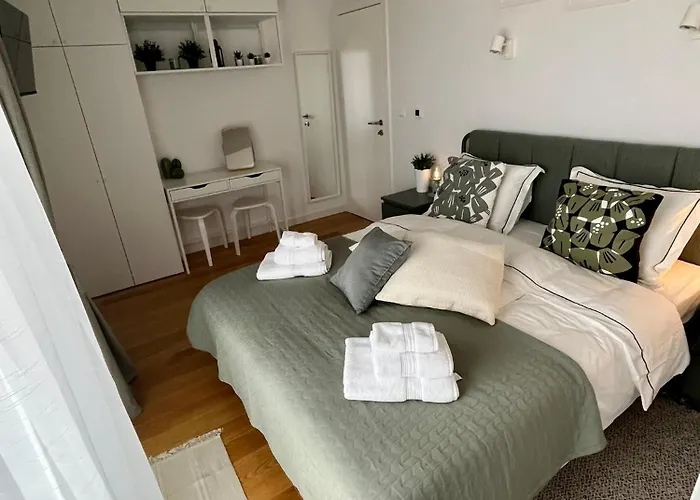 Ellasea - Beachside * ז'אבוריץ'